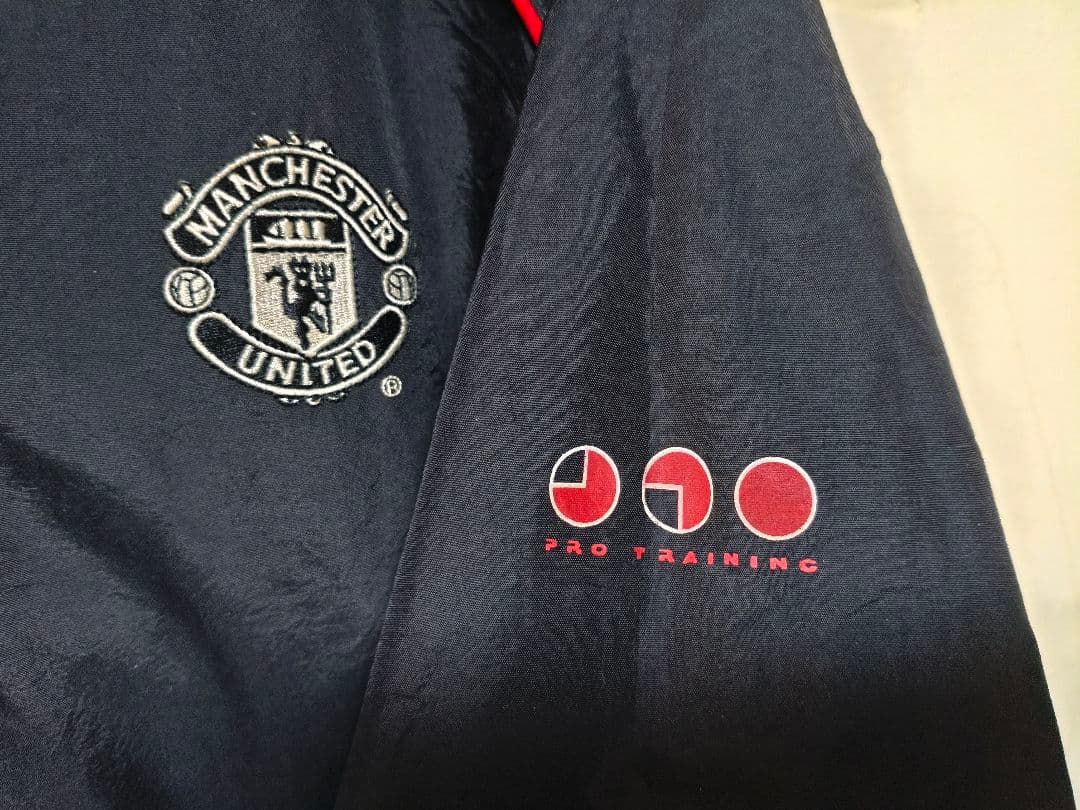 ウェア Manchester United 1999-2000 ProTraining