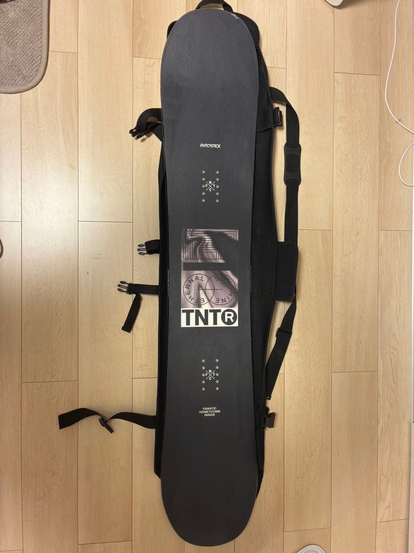 【150cm】FNTC TNT R スノーボード ＆ ケースセット