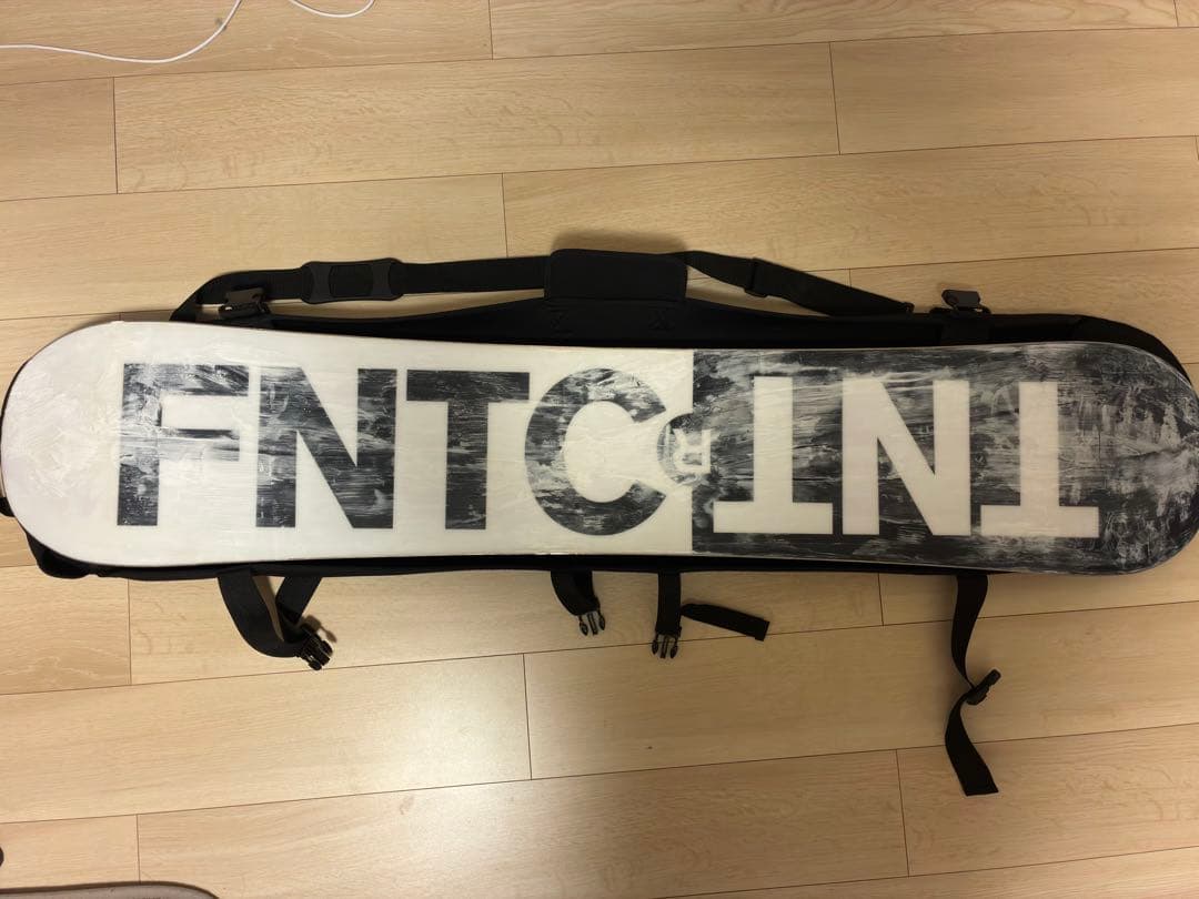 【150cm】FNTC TNT R スノーボード ＆ ケースセット