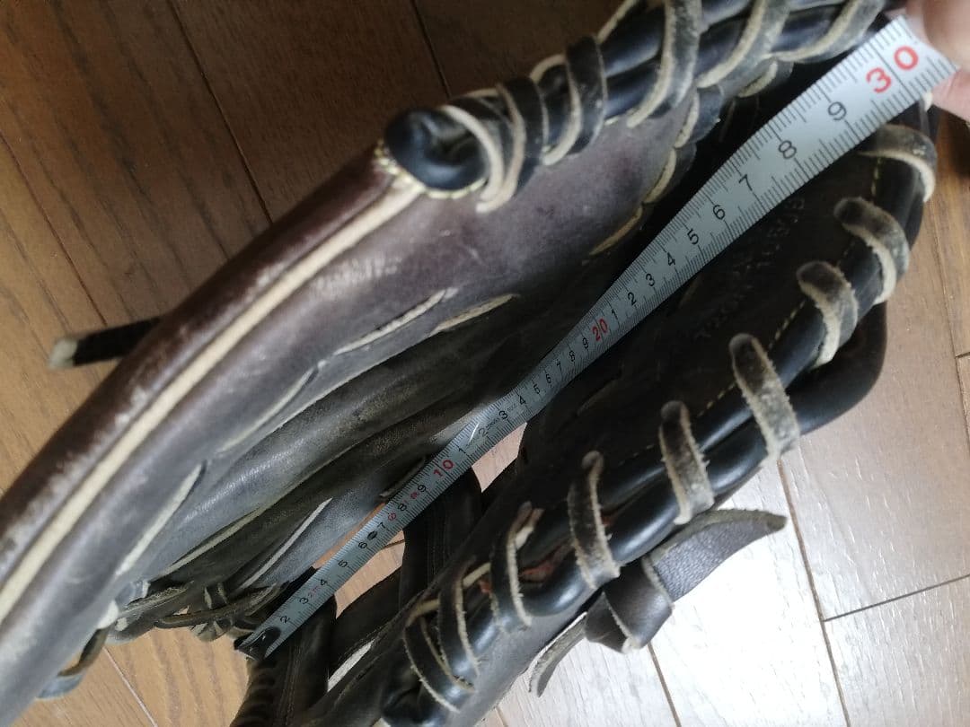 値下げMizuno Lite Flex 硬式グローブ2個セット ボール5個付き