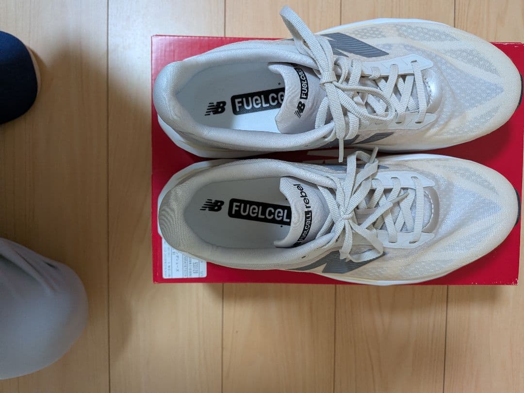 スパイク・シューズ New Balance FuelCell Rebel v5 D 27.0cm