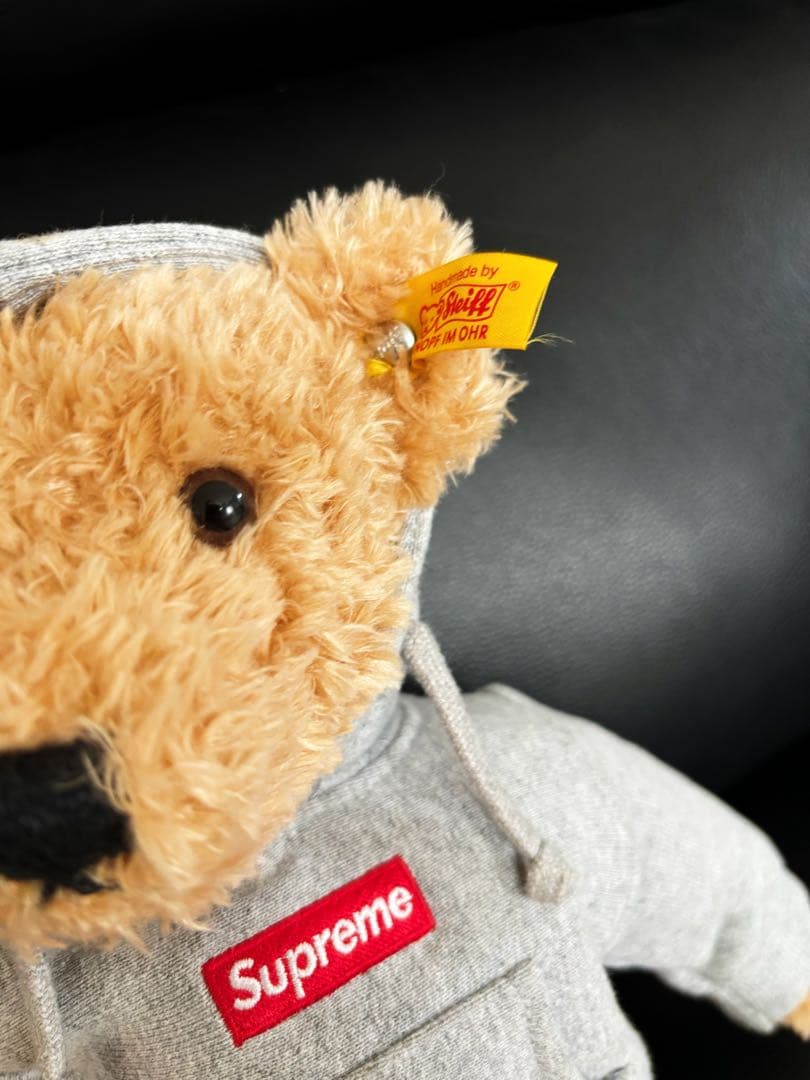 o*s様 Supreme くまのぬいぐるみ