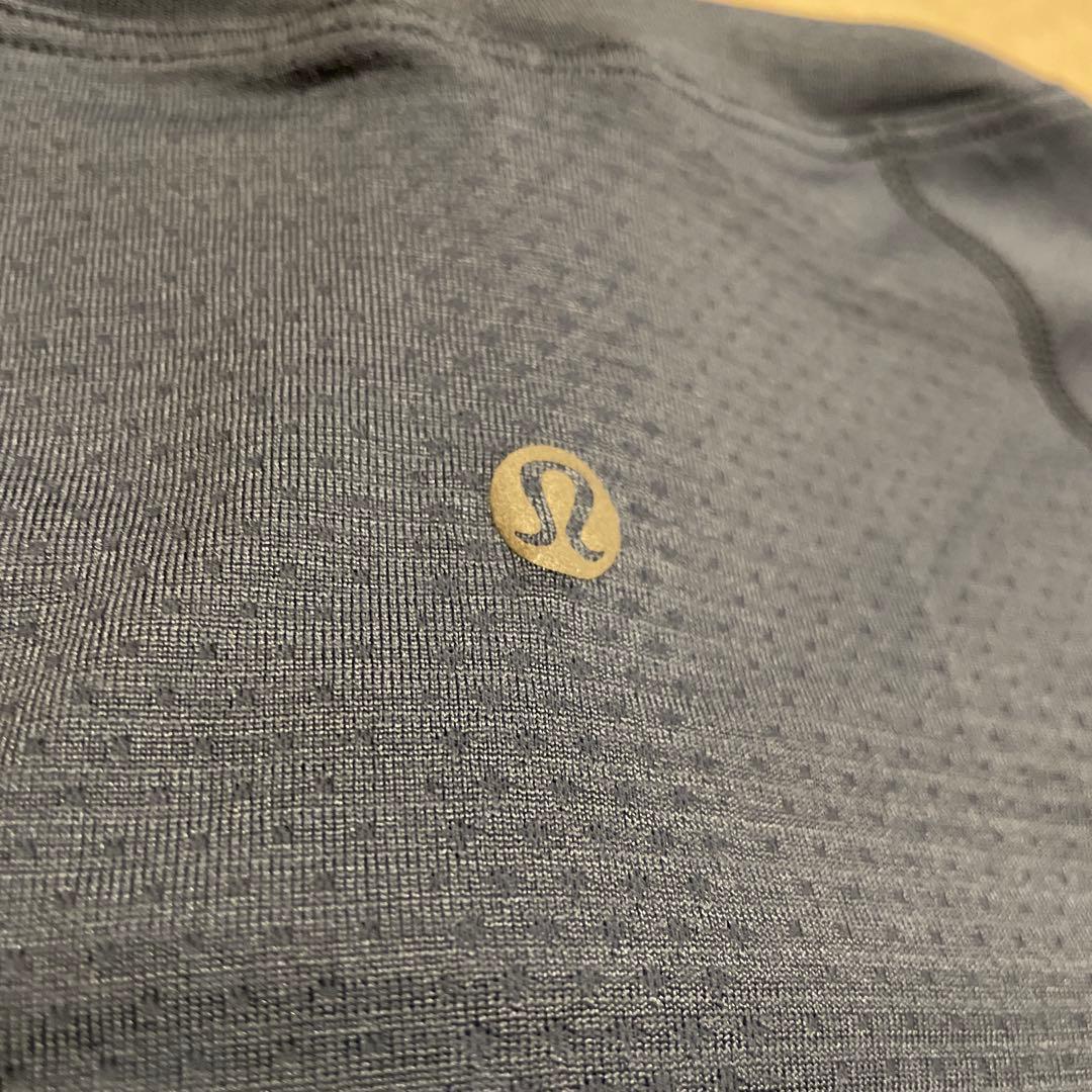 ルルレモン　swiftly2.0 ヨガウェア Tシャツ　超美品
