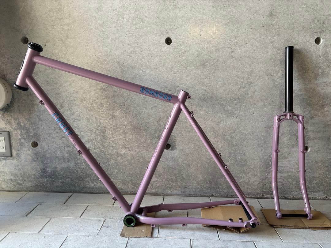 crust bikes bombora フレーム　Sサイズ
