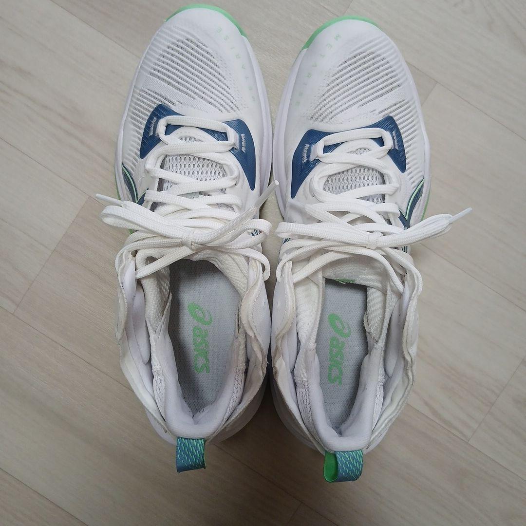 新品並みの美品　ASICS RISE2 バレーボールシューズ 27cm