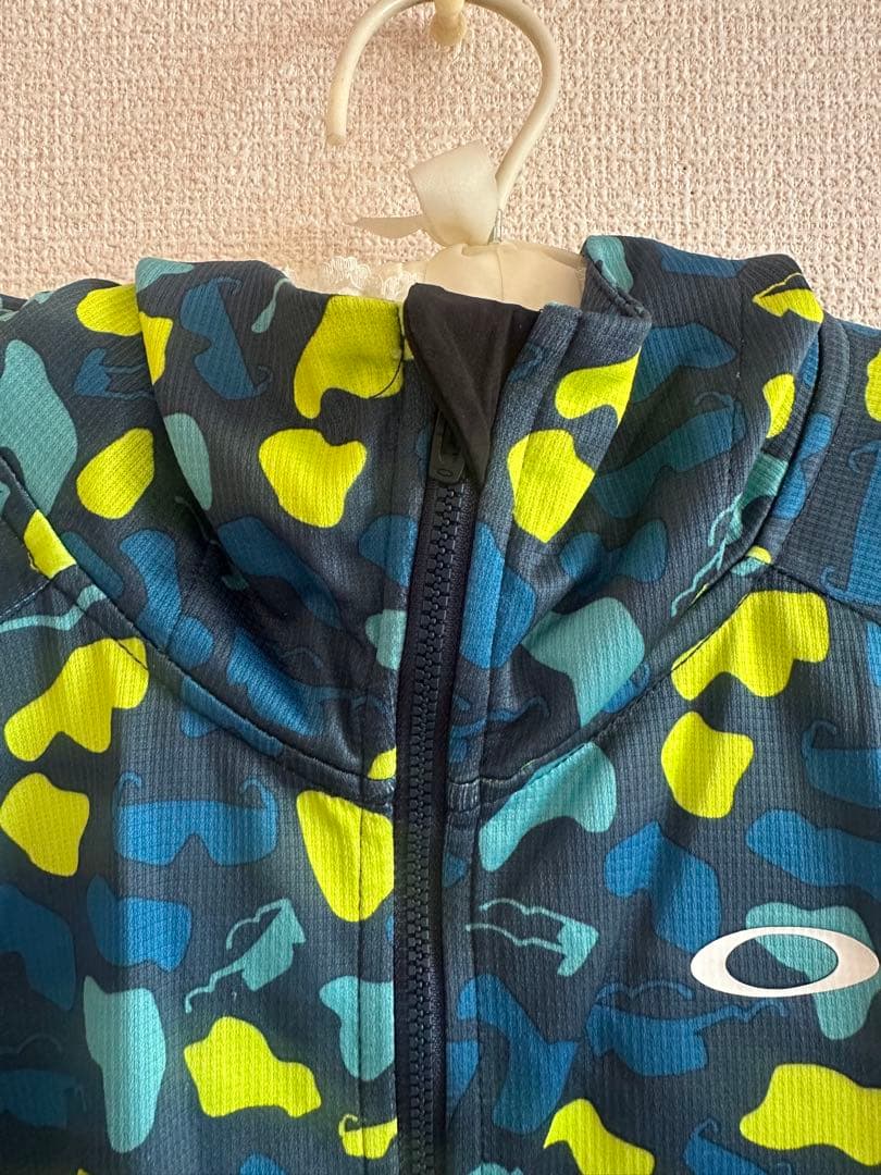 Oakley 迷彩フルジップジャケット レディース