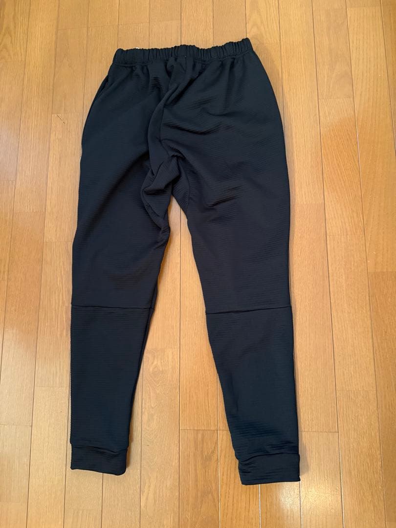 ATHLETA グリーン限定品