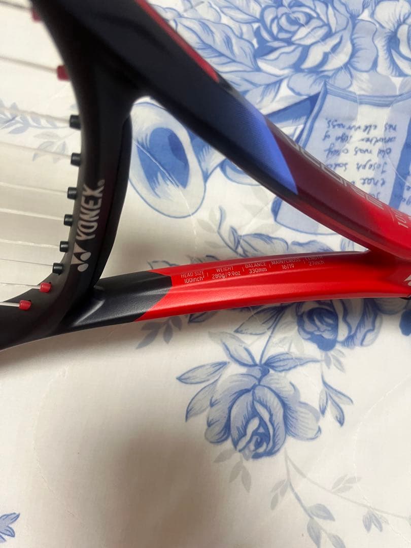 綺麗ヨネックステニス 硬式ラケット Vコア 100L 07VC100L日本製