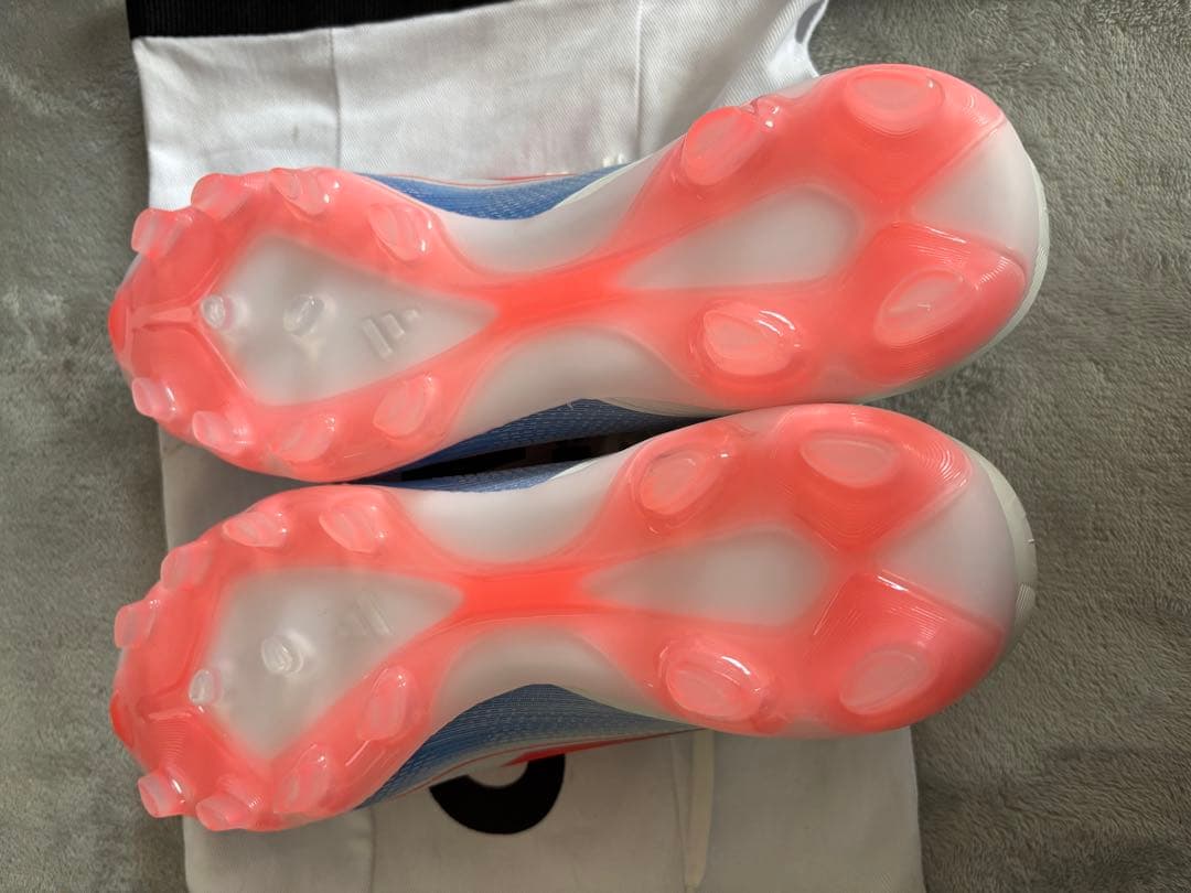 adidas F50 サッカースパイク