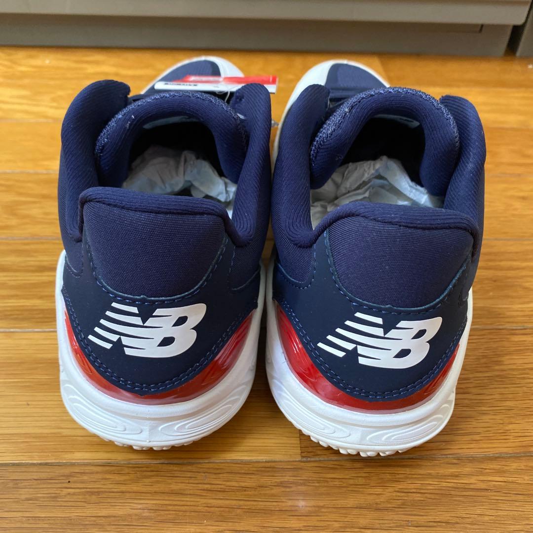 シューズ NewBalance Fresh Foam3000v7 Turf-Trainer