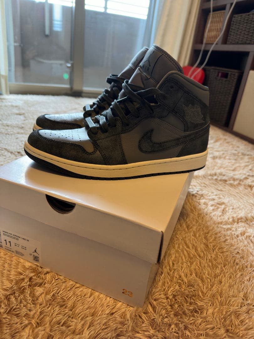 Air Jordan1 MID SE ウィメンズシューズ