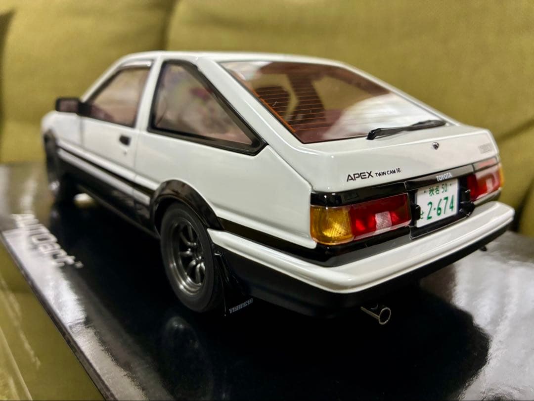 AUTOart トヨタ スプリンタートレノ AE86