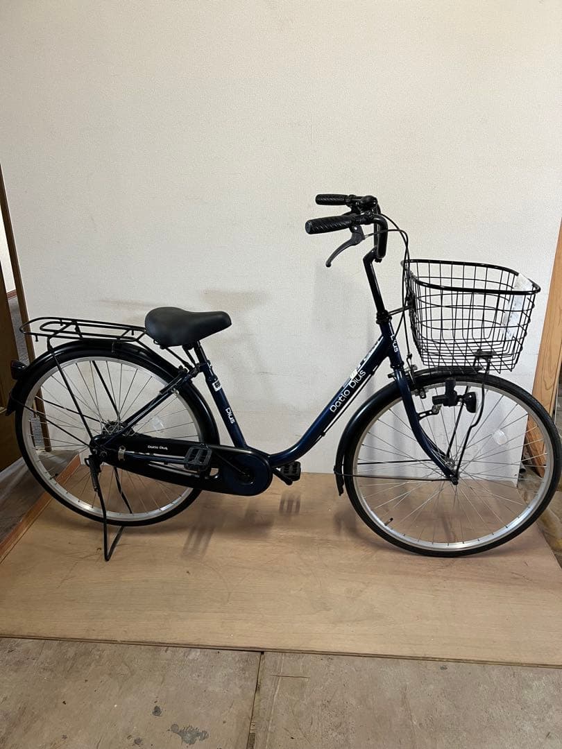 名古屋市内配達無料26インチシングルギア変則無し紺色タイヤの溝ほぼ新品