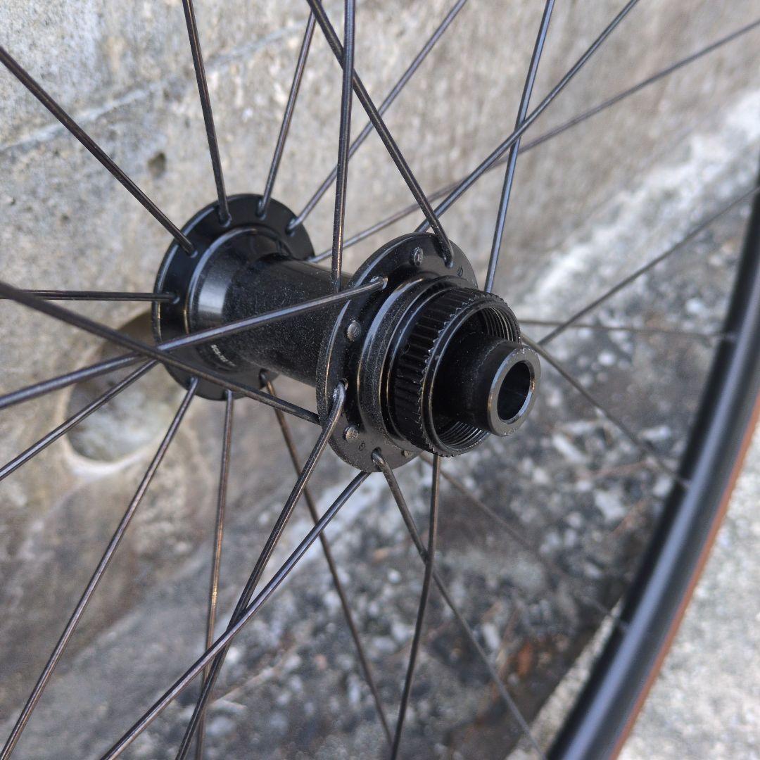 DT SWISS R470 ディスク　GRAND PRIX 5000 28c