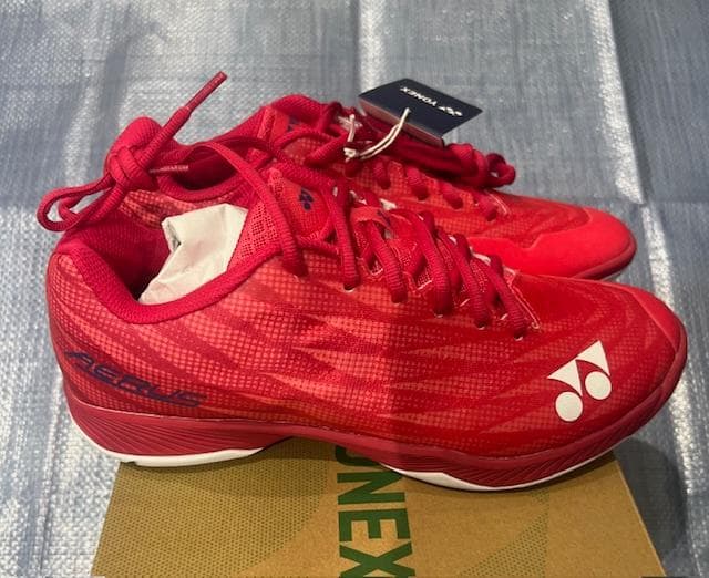 新品YONEX バドミントンシューズ SHBAZ2MY ルビーレッド