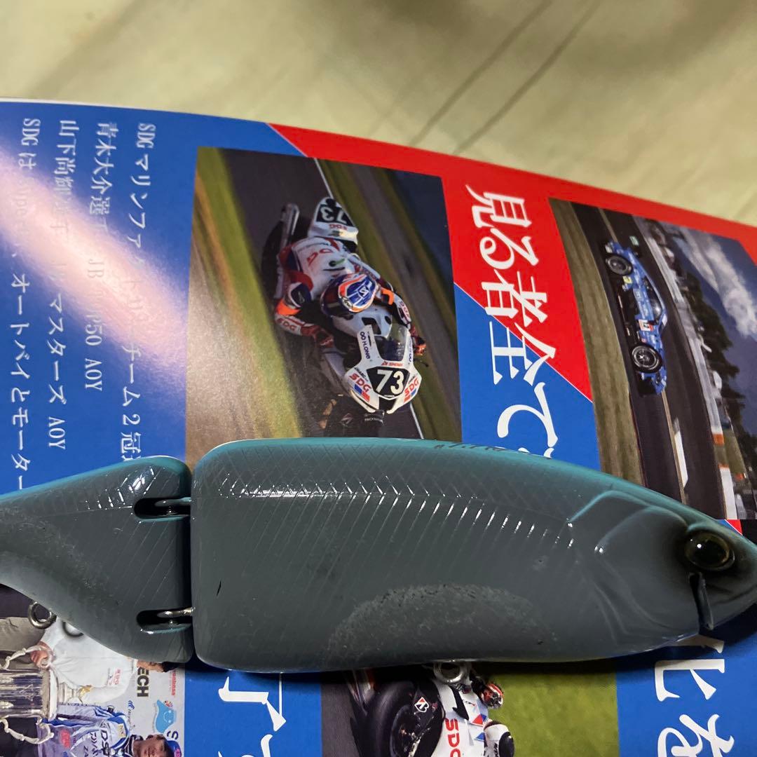 タイニークラッシュ、限定カラ〜
