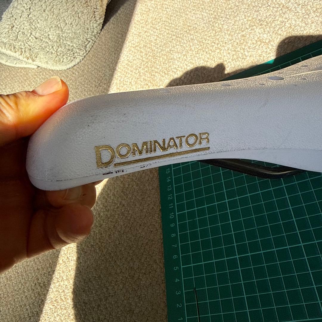 Dominator Viscount ヴィンテージサドル　シート