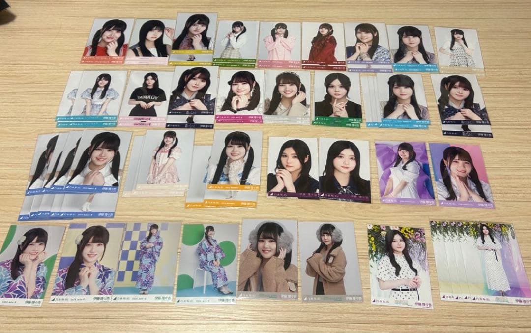伊藤理々杏生写真 約200枚まとめ売り