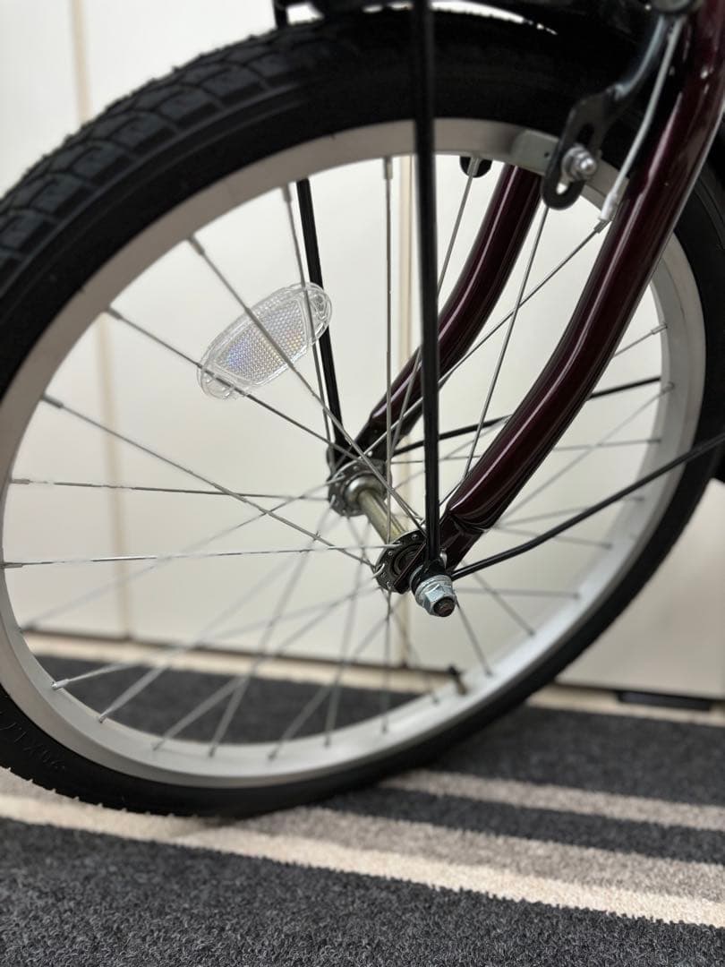 多摩市直　折り畳み自転車変速付20インチ　ワインレッド&ブラック