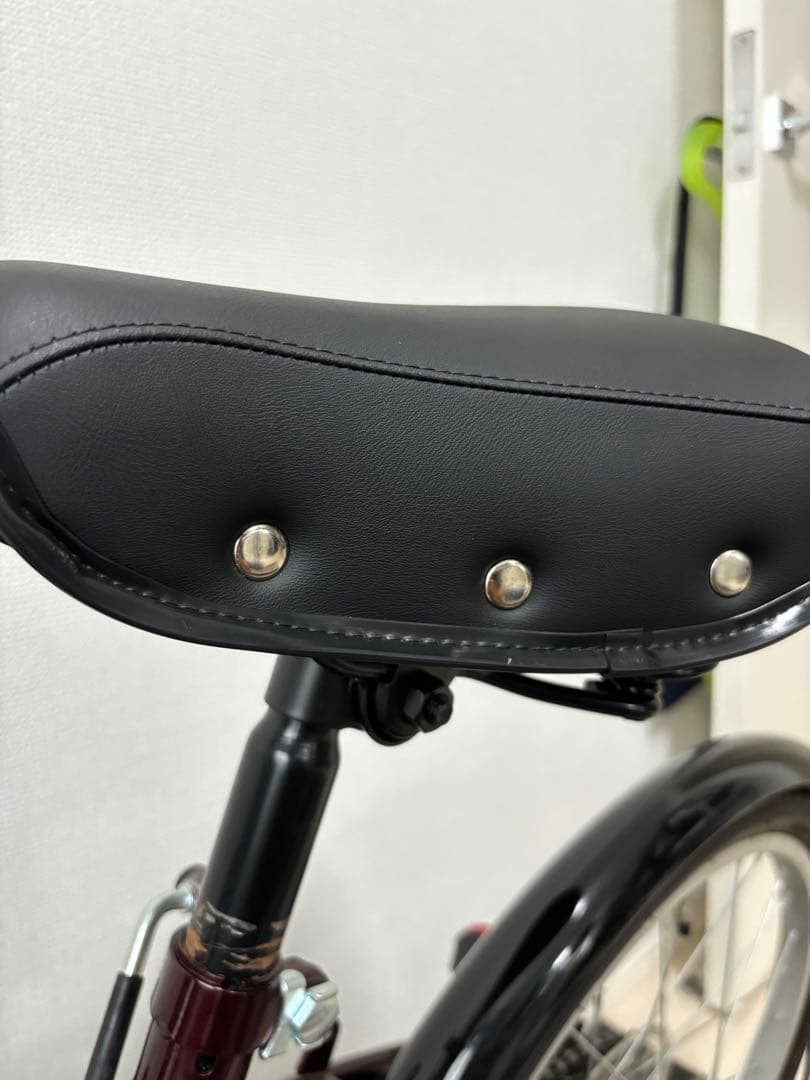 多摩市直　折り畳み自転車変速付20インチ　ワインレッド&ブラック