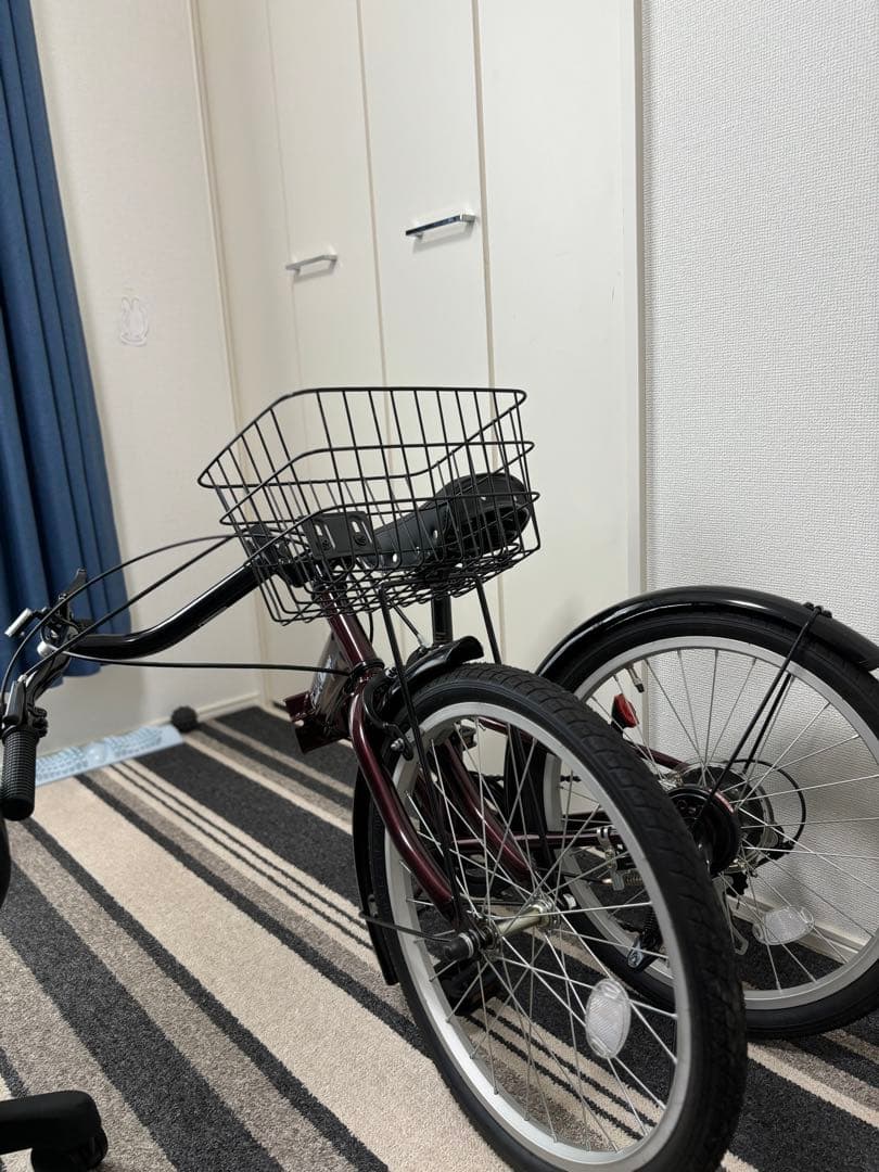 多摩市直　折り畳み自転車変速付20インチ　ワインレッド&ブラック