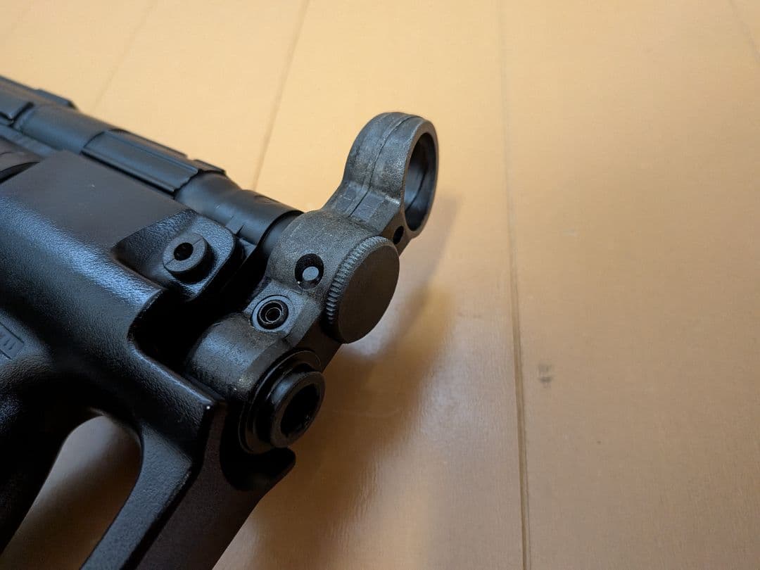 東京マルイ H&K MP5K 電動ガン　多弾数マガジン、バッテリー、ローダー付