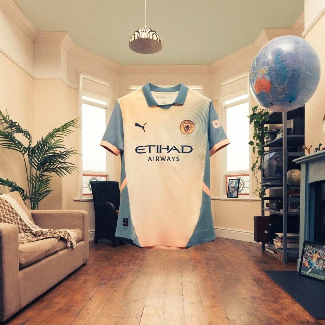 Oasis コレクターズボックス入り デフィニットリー・シティ Man City