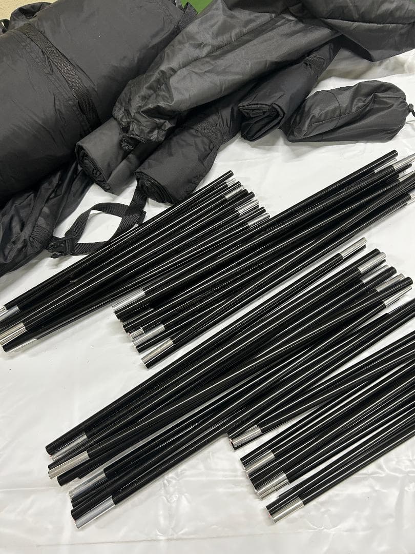 ②【訳ありUSED】シェルターテント ドームテント　4-6人用 幅350cm