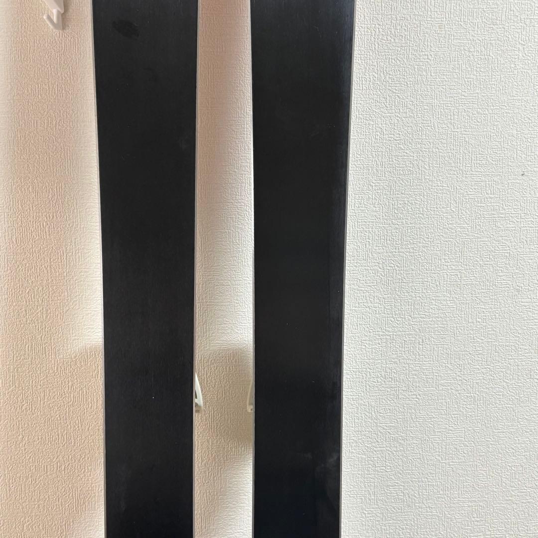 UＶ美品 GIPRONストック付　ATOMIC 152cm スキー板セット