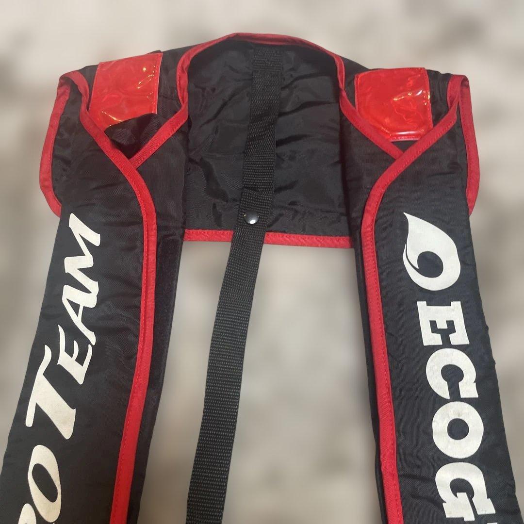 美品✨ECOGEAR インフレータブル（膨張式）ライフジャケット