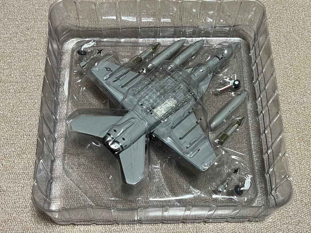 ドラゴンウィングス　F/A-18E SUPER HORNET VFA-14