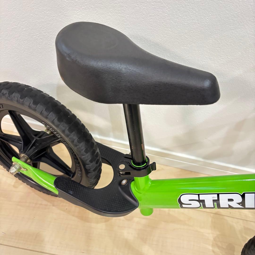 キレイ✨ストライダー 12 スポーツ グリーン 本体