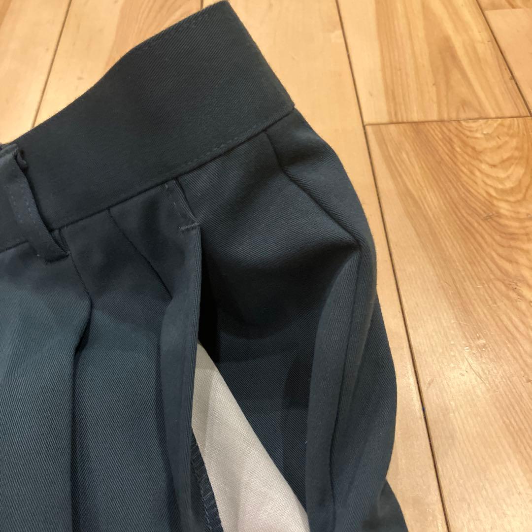 DESCENTE GOLF メンズパンツ グリーン　濃いめ