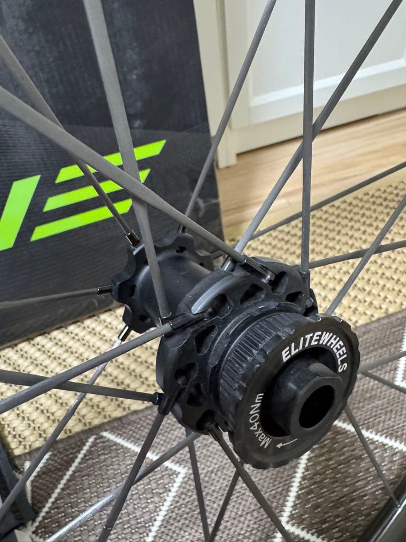 ELITEWHEELS DRIVE 40D 前後セット 中古美品