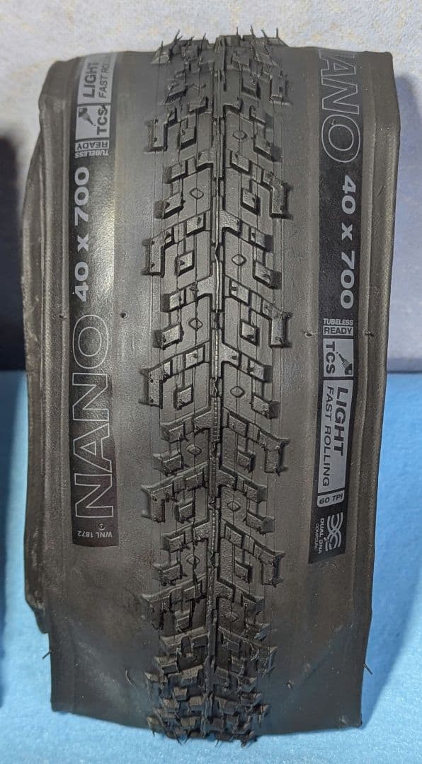 (訳あり)wtb nano 700×40c チューブレスタイヤ ペア