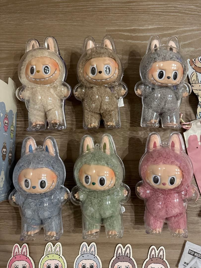 美品　POP MART ラブブ マカロン 6体セット 正規品