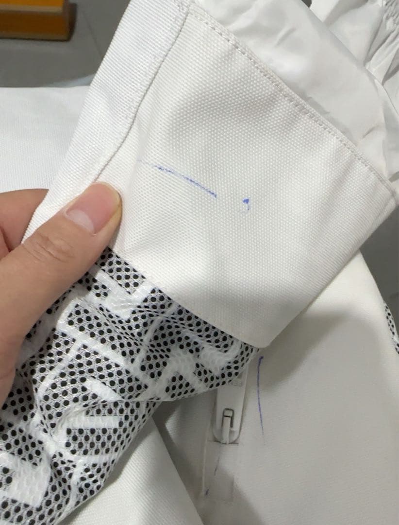 FENDI スノボー　スノーボード　レディース　パンツ スノーボードウェア