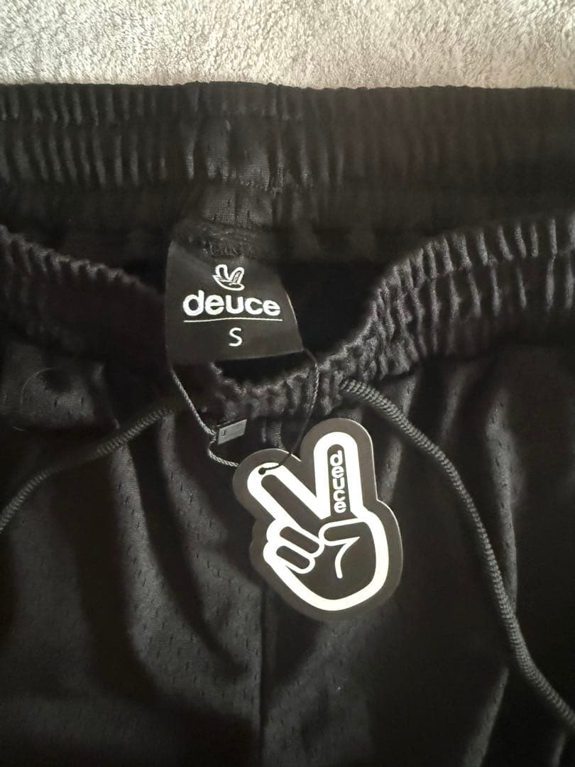 【新品未使用】Deuce Brand ピースサイン ショートパンツ 黒 S