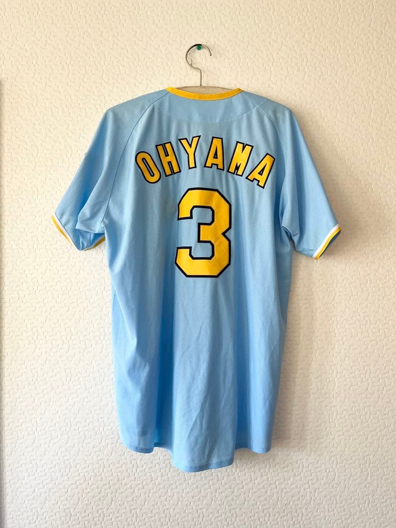 阪神タイガース　ユニフォーム　大山悠輔 ３