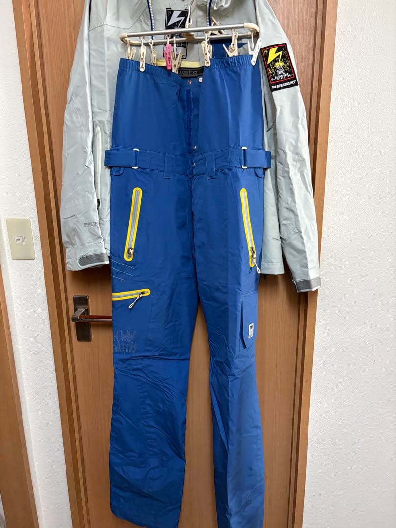 REW ATHLETICS スノーボード ウェア上下セットM