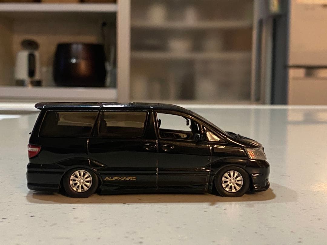 あの頃のフラッグシップミニバン ローダウンカスタム　2台セット1/43