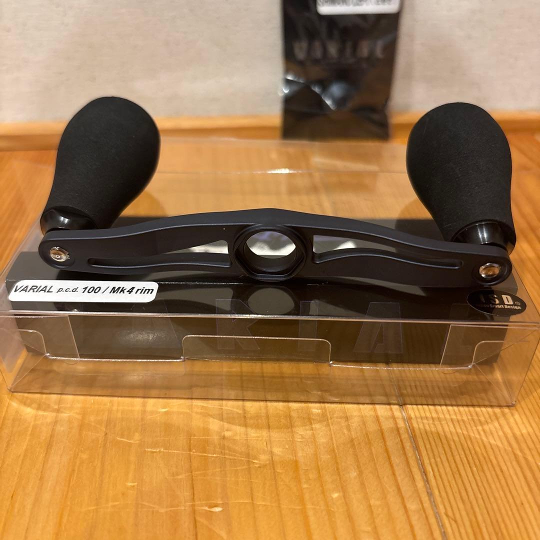 バリアルハンドル　キープキャストVARIAL p.c.d 100/Mk4 rim