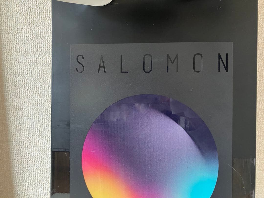スノーボード　SALOMON ビンディング、ボードカバー付き