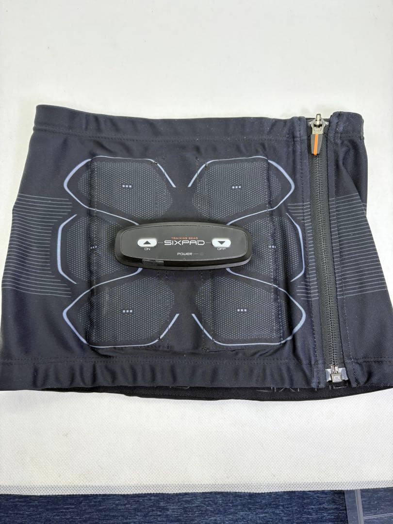 【ホワイトデー限定セール】【美品】SIXPAD Powersuit Abs S