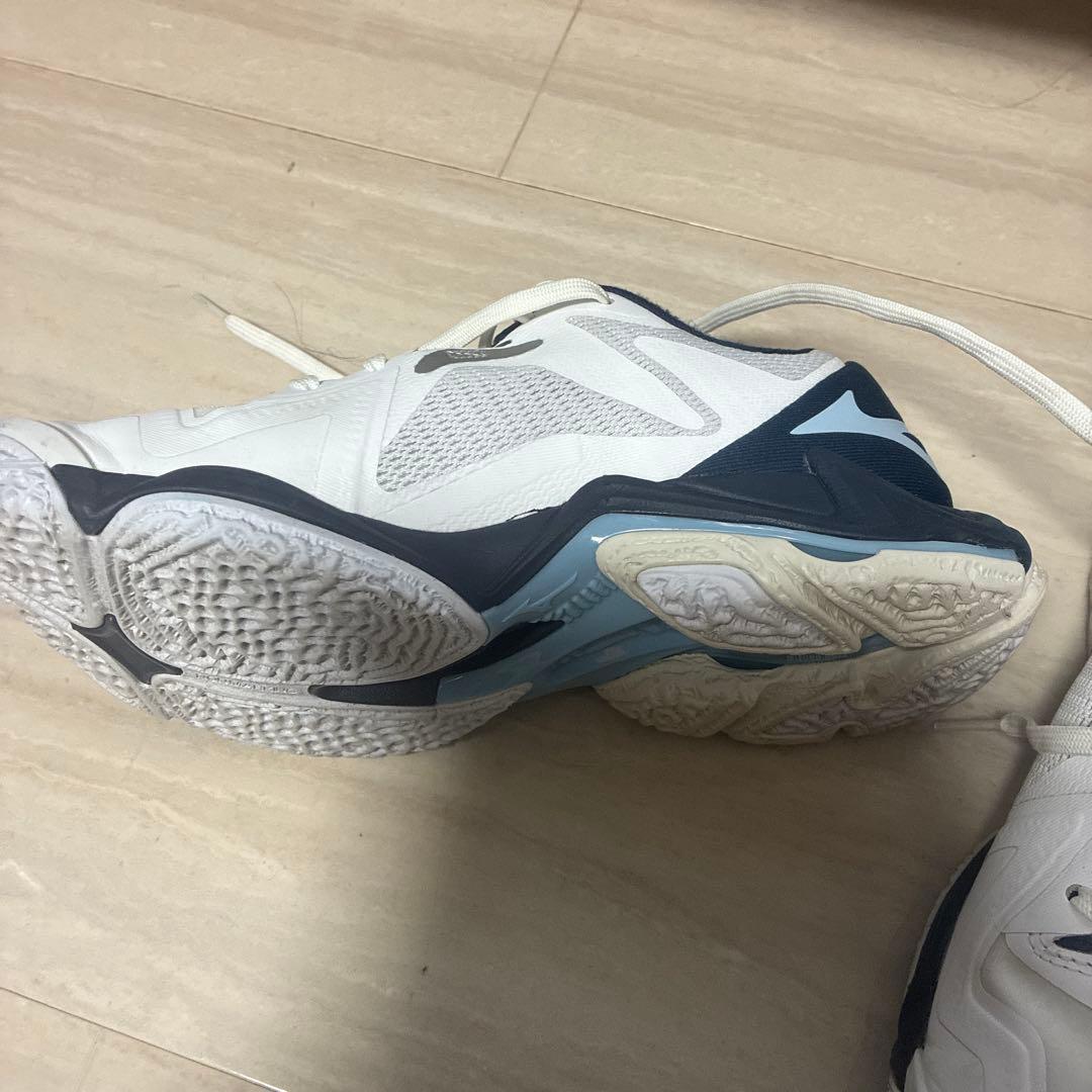 Mizuno ウェーブライトニング z8 24cm バレ３回のみ使用