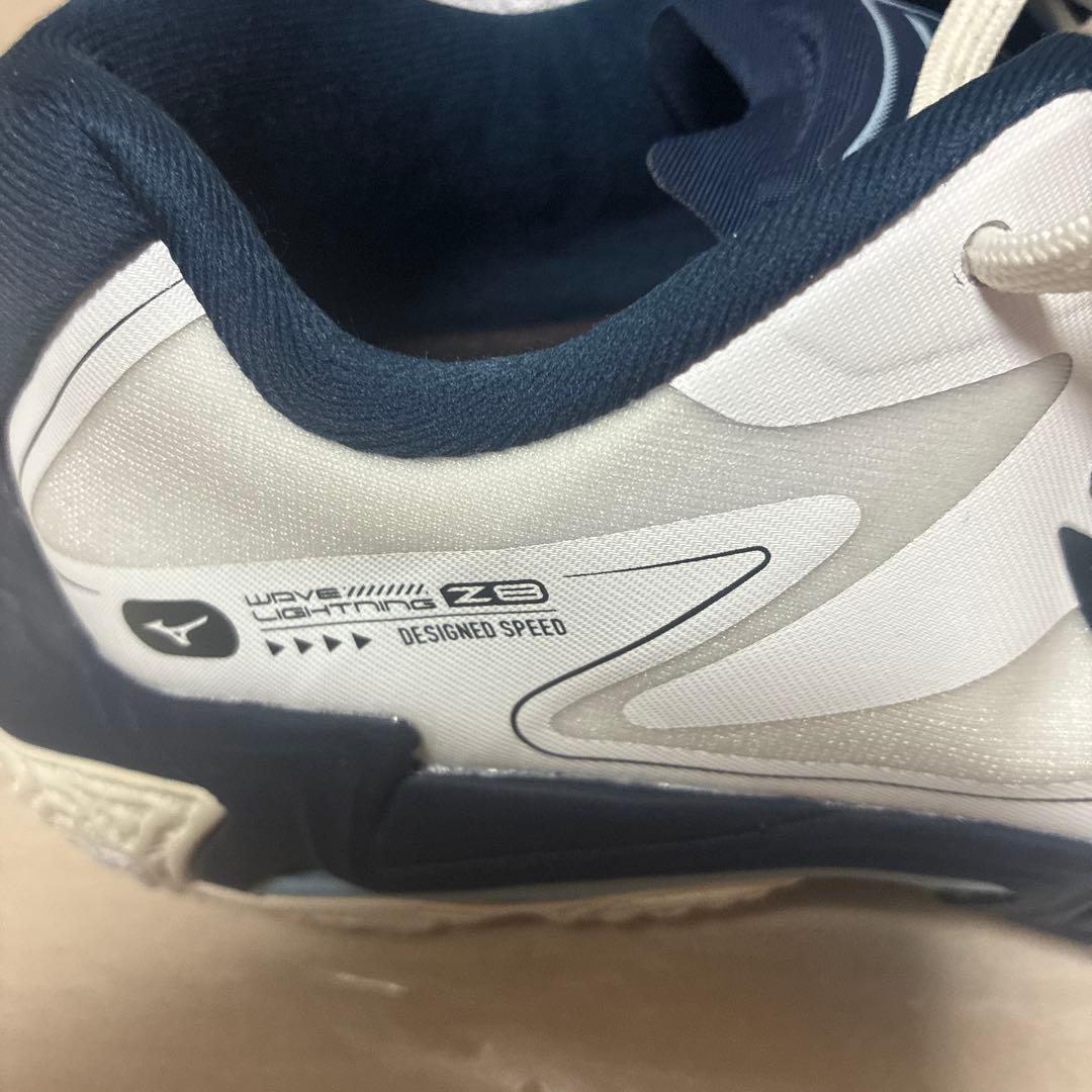Mizuno ウェーブライトニング z8 24cm バレ３回のみ使用