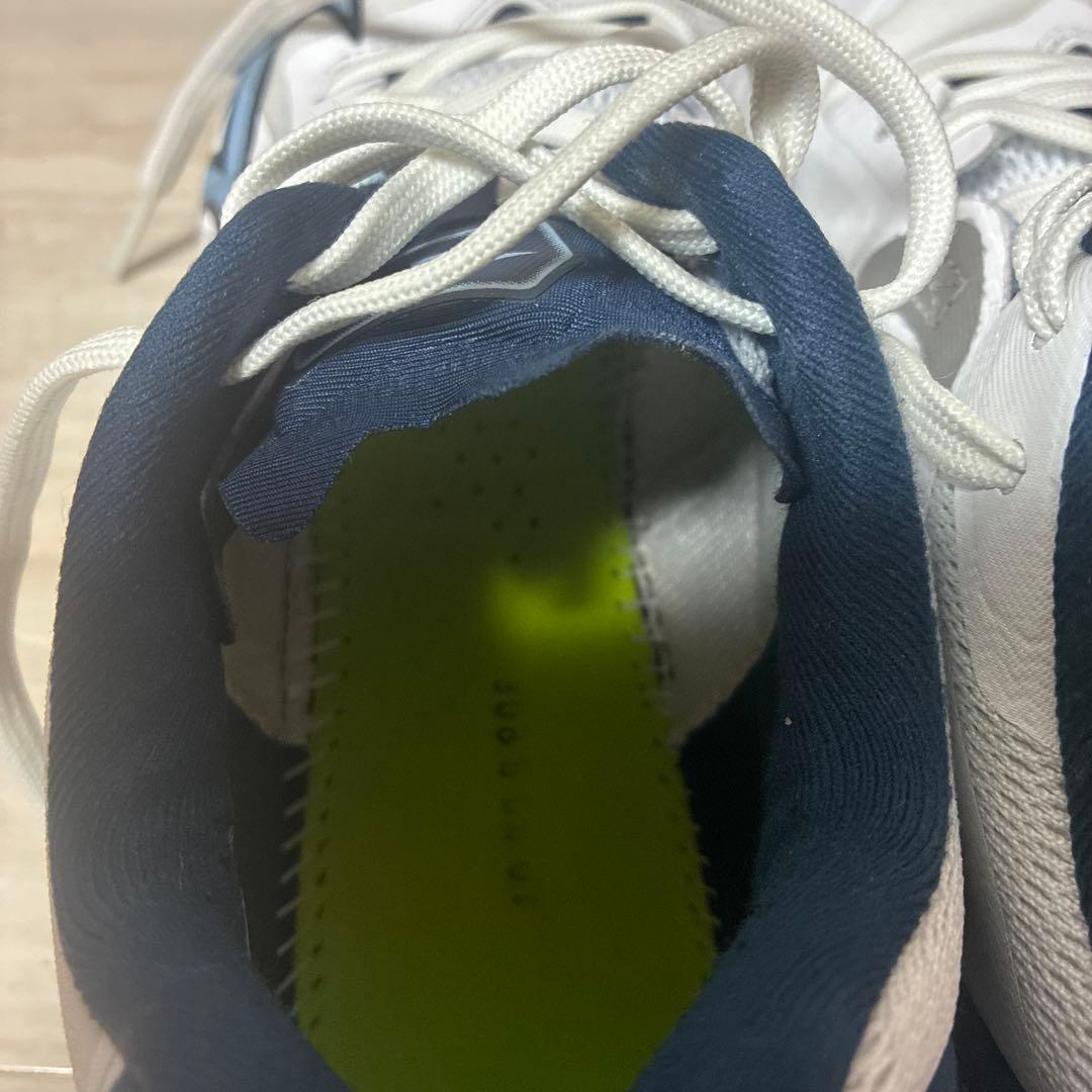 Mizuno ウェーブライトニング z8 24cm バレ３回のみ使用