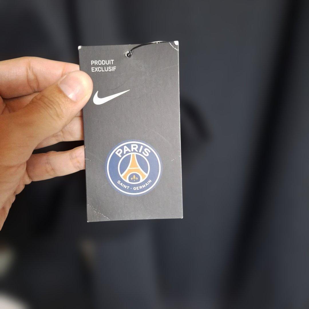新品美品　NIKE　PSG　トレーニングウェア　　４点セット　パリサンジェルマン