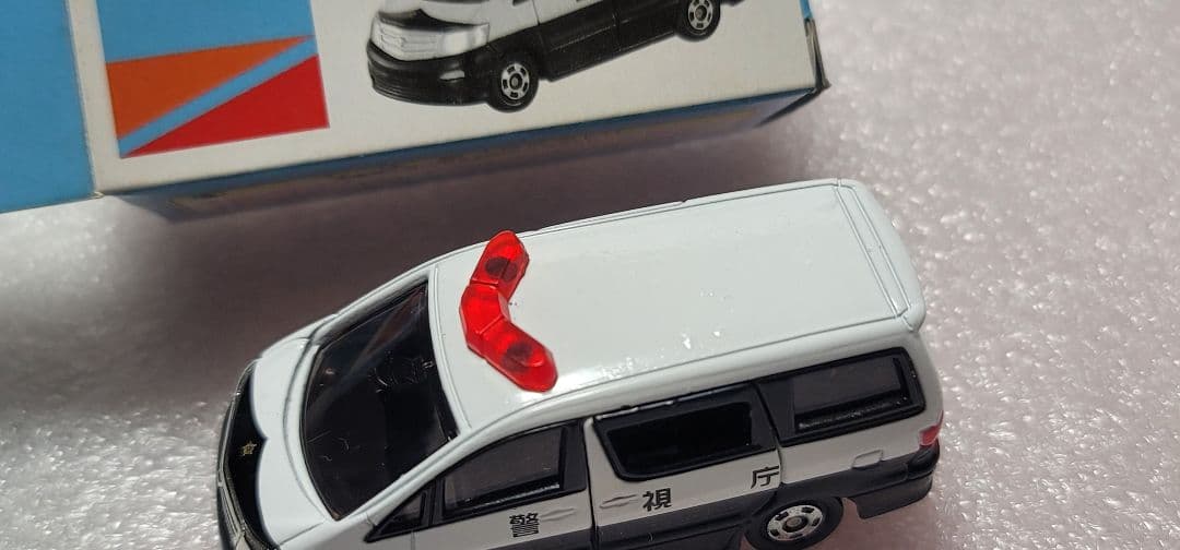 【 全国送料無料 】未使用！ アルファード パトカー 警視庁 「 トミカ 」