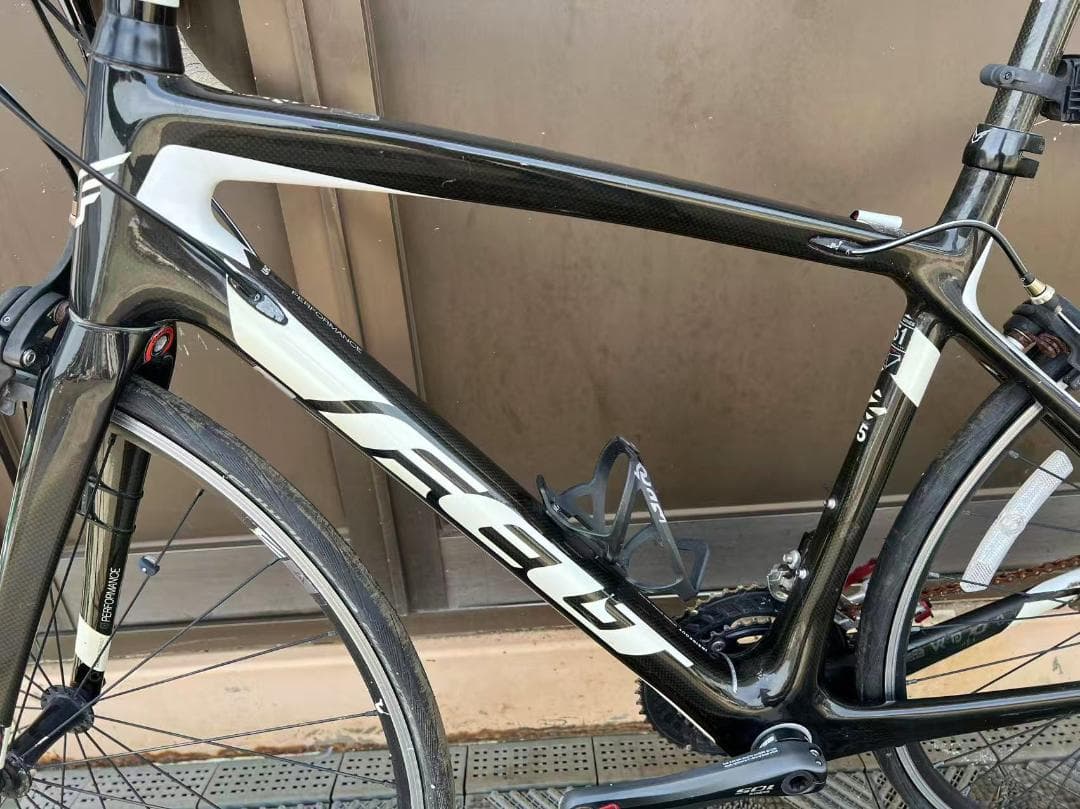 FELT Z5 2015モデル シマノ 105 愛西市直接引き取り限定
